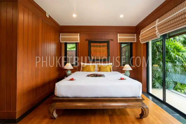 NAI6002: Fashion Villa with Private Pool in Nai Harn. Photo #22