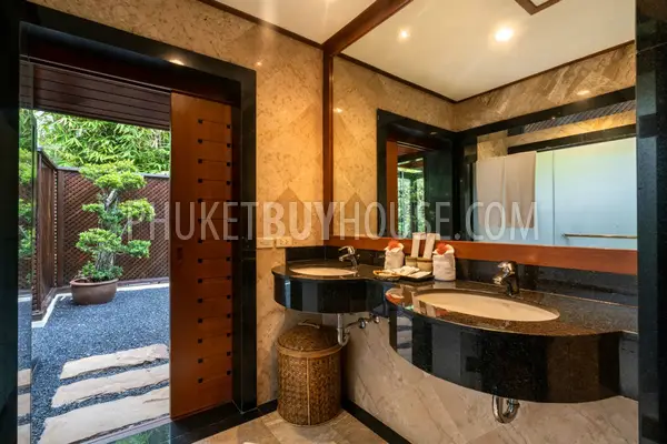 NAI6002: Fashion Villa with Private Pool in Nai Harn. Photo #23