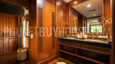 NAI6002: Fashion Villa with Private Pool in Nai Harn. Fotoğraf #28