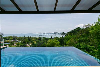 EAS6004: Hillside Villa with panoramic Ocean View. Photo #17