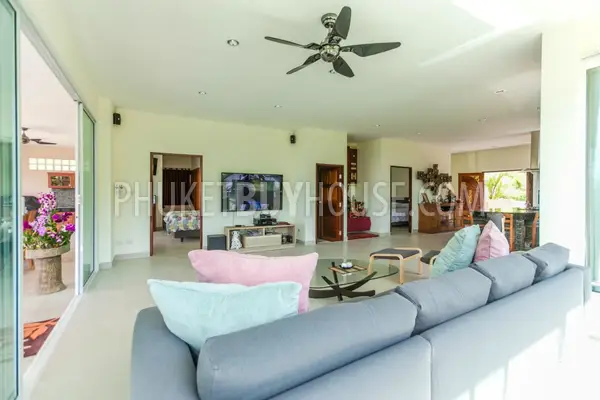 KAR6006: Brand new Villa with Overlooking the Sea. Photo #28