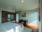 PAT6049: Comfortable Penthouse with amazing Sea view in Patong. Thumbnail #2