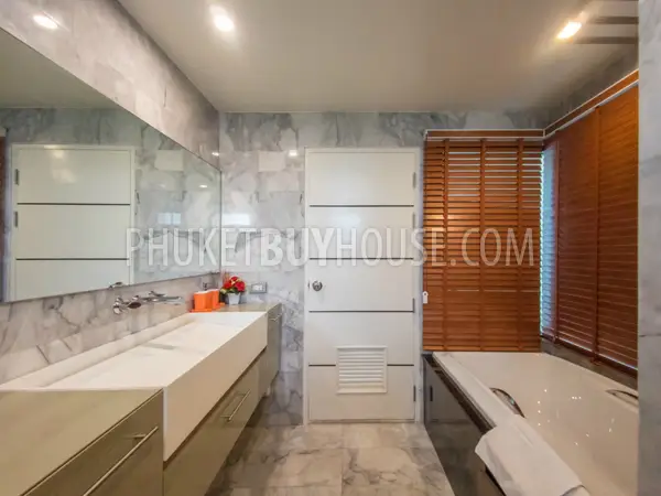 PAT6049: Comfortable Penthouse with amazing Sea view in Patong. Photo #7