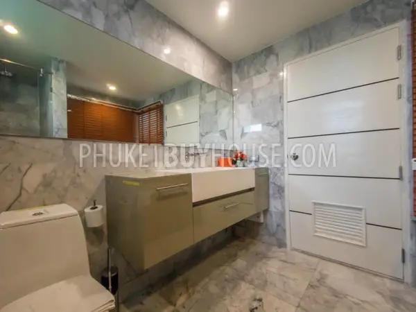 PAT6049: Comfortable Penthouse with amazing Sea view in Patong. Photo #8