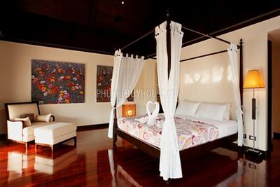 LAY6054: Beautiful Villa with tropical Garden. Photo #4