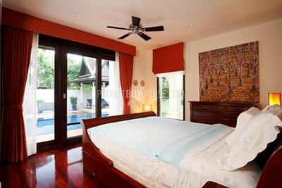 LAY6054: Beautiful Villa with tropical Garden. Photo #20