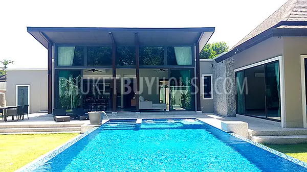 CHE6058: Modern style Villa with 3+1 Bedrooms in CherngTalay. Fotoğraf #4