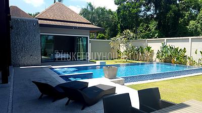 CHE6058: Modern style Villa with 3+1 Bedrooms in CherngTalay. Photo #6