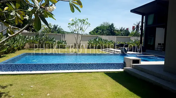 CHE6058: Modern style Villa with 3+1 Bedrooms in CherngTalay. Fotoğraf #8