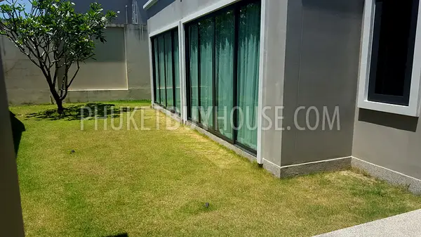 CHE6058: Modern style Villa with 3+1 Bedrooms in CherngTalay. Fotoğraf #14