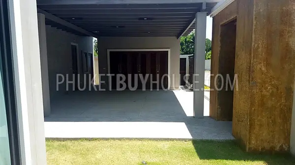CHE6058: Modern style Villa with 3+1 Bedrooms in CherngTalay. Fotoğraf #15