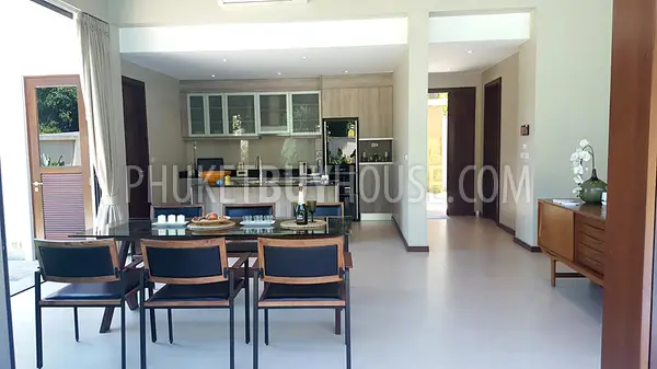 CHE6058: Modern style Villa with 3+1 Bedrooms in CherngTalay. Fotoğraf #17