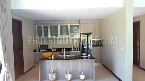 CHE6058: Modern style Villa with 3+1 Bedrooms in CherngTalay. Fotoğraf #18