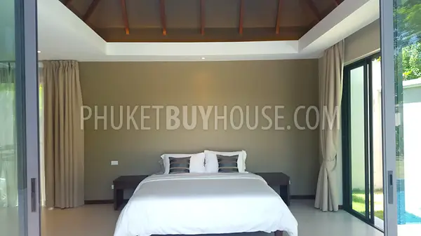 CHE6058: Modern style Villa with 3+1 Bedrooms in CherngTalay. Fotoğraf #24