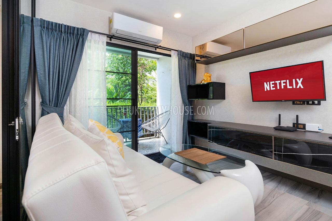 NAY6060: 1 Bedroom Apartment with Common Pool in Nai Yang Beach. Photo #11