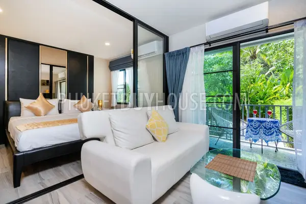 NAY6060: 1 Bedroom Apartment with Common Pool in Nai Yang Beach. Photo #12