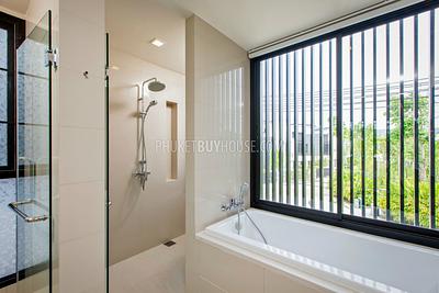 BAN6029: Beautiful 3  storey Villa near Laguna area. Photo #19