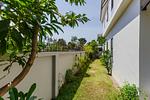 CHA6034: Modern Townhouse with 3 Bedroom in Chalong. Thumbnail #9