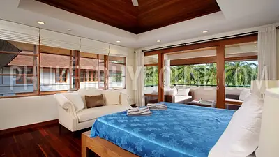 KTH6071: Designed Villa  in private Luxury village surrounded by Lakes and golf courses. Фото #11