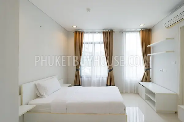KAM6078: Rare 4-Bedroom Freehold Condo with Mountain & Pool Views near Kamala Beach. Photo #18
