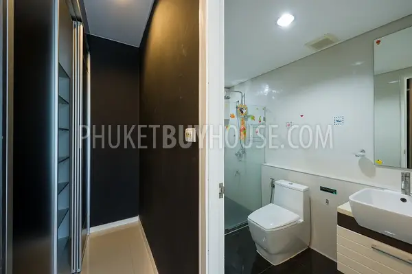 KAM6078: Rare 4-Bedroom Freehold Condo with Mountain & Pool Views near Kamala Beach. Photo #23