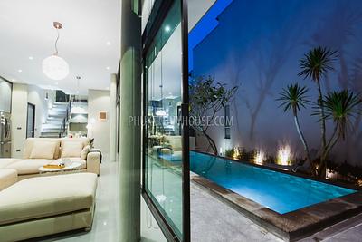 CHE6085: Modern 3 Bedroom Villa in Bang Tao. Photo #5