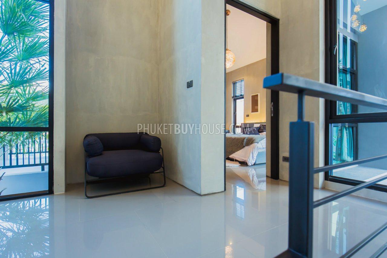 CHE6085: Modern 3 Bedroom Villa in Bang Tao. Photo #31