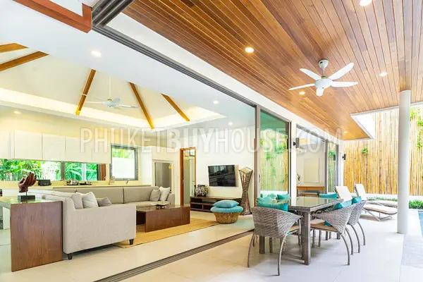 RAW7017: 3 Bedroom Villa in Lively Rawai Area. Photo #3