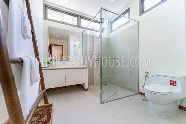 RAW7017: 3 Bedroom Villa in Lively Rawai Area. Photo #10