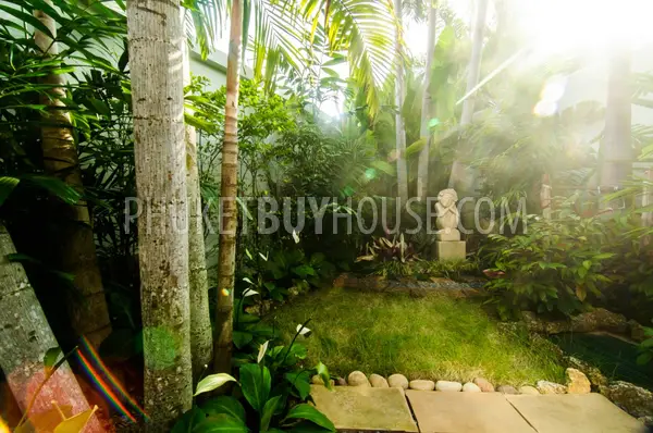NAI6068: Luxury Villa for sale at a Bargain Price in prestigious residence in Naiharn. Photo #17