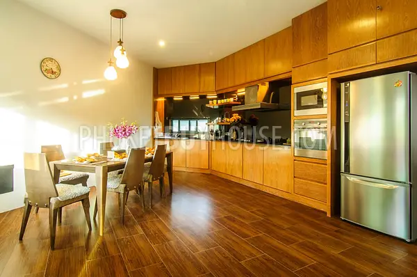 NAI6068: Luxury Villa for sale at a Bargain Price in prestigious residence in Naiharn. Photo #4
