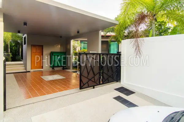 NAI6068: Luxury Villa for sale at a Bargain Price in prestigious residence in Naiharn. Photo #8