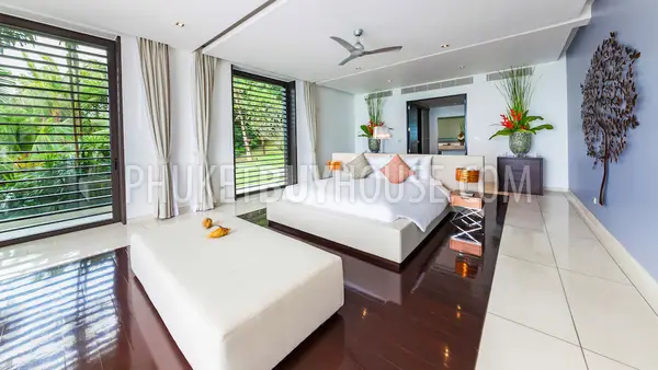 CAP6101: Luxury 6-bedroom Villa with a private Beach on its front and Panoramic Sea View
. Fotoğraf #21