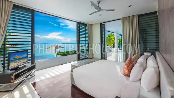 CAP6101: Luxury 6-bedroom Villa with a private Beach on its front and Panoramic Sea View
. Fotoğraf #42