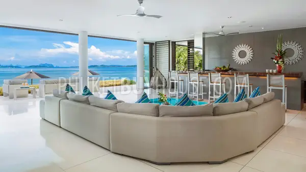CAP6101: Luxury 6-bedroom Villa with a private Beach on its front and Panoramic Sea View
. Fotoğraf #50