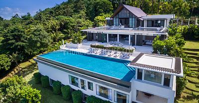 CAP6101: Luxury 6-bedroom Villa with a private Beach on its front and Panoramic Sea View  . Photo #51