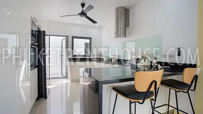 RAW21700: Modern pool villa in Rawai. Фото #22