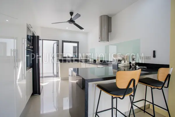 RAW21700: Modern pool villa in Rawai. Photo #22