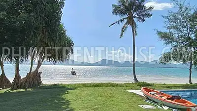 PAN21869: Beach front 4 bedroom villa. Photo #6