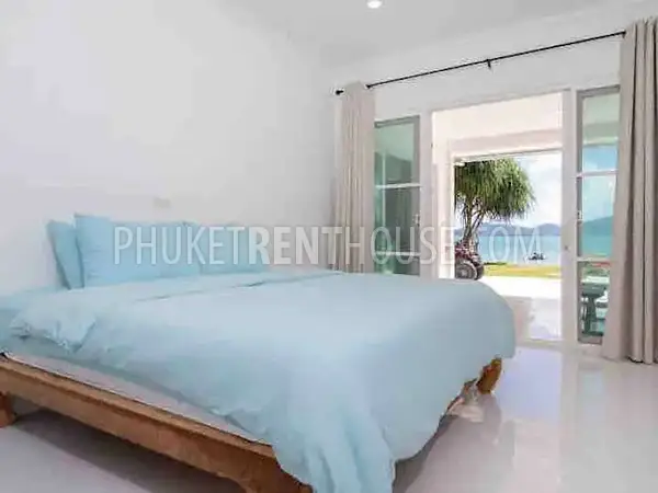 PAN21869: Beach front 4 bedroom villa. Fotoğraf #3