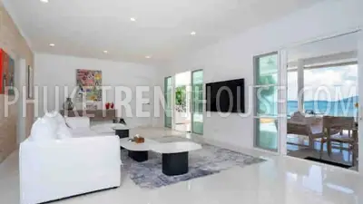 PAN21869: Beach front 4 bedroom villa. Photo #7