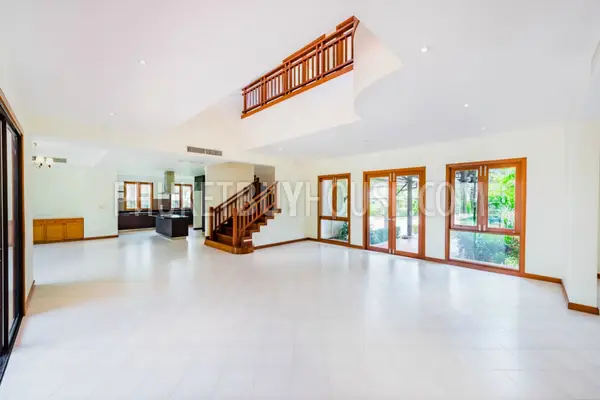 BAN6087: Beautiful Villa with Pool near Laguna area. Fotoğraf #45