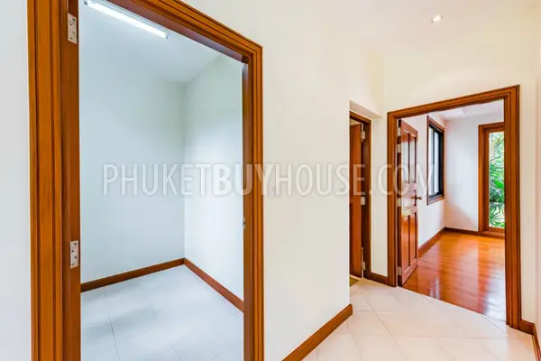 BAN6087: Beautiful Villa with Pool near Laguna area. Fotoğraf #50