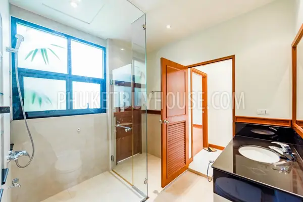 BAN6087: Beautiful Villa with Pool near Laguna area. Fotoğraf #56