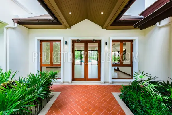BAN6087: Beautiful Villa with Pool near Laguna area. Fotoğraf #71