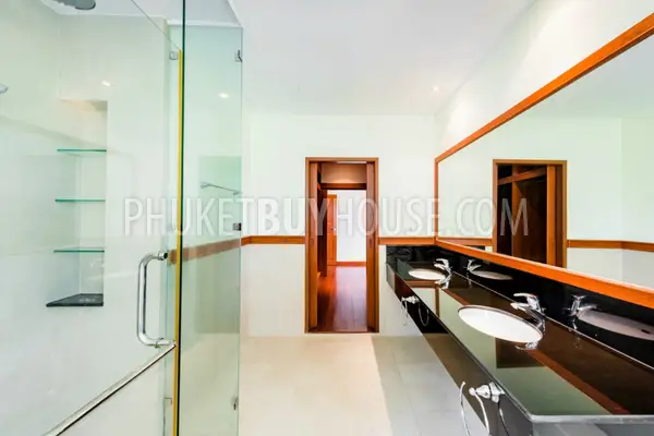 BAN6087: Beautiful Villa with Pool near Laguna area. Fotoğraf #79