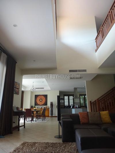 BAN6089: Stylish Villa with 4 bedrooms in Bang Tao. Photo #17