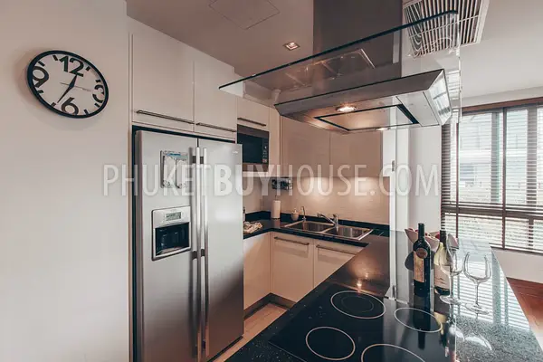 NAT6091: Beachfront Penthouse in Nai Thon. Photo #3