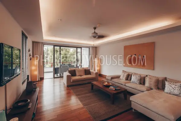 NAT6091: Beachfront Penthouse in Nai Thon. Photo #13