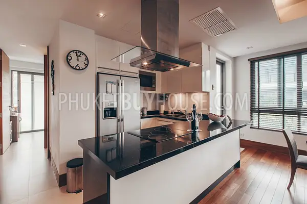 NAT6091: Beachfront Penthouse in Nai Thon. Photo #27